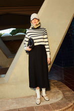 Load image into Gallery viewer, MIDI SKIRT WITH PLEATS
