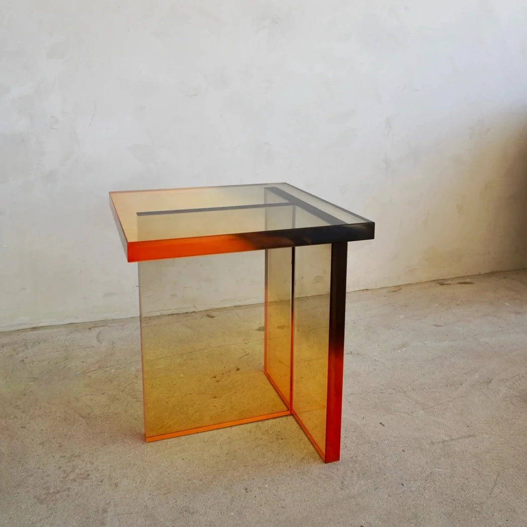 AMBER SIDE TABLE